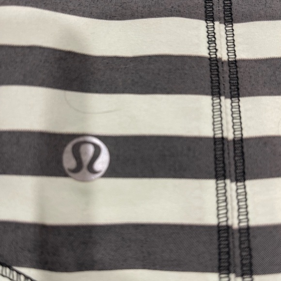 Lululemon light jacket - Picture 5 of 8